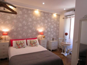  Sweet Suites Guesthouse close to famous Avenue Liberty  Лиссабон